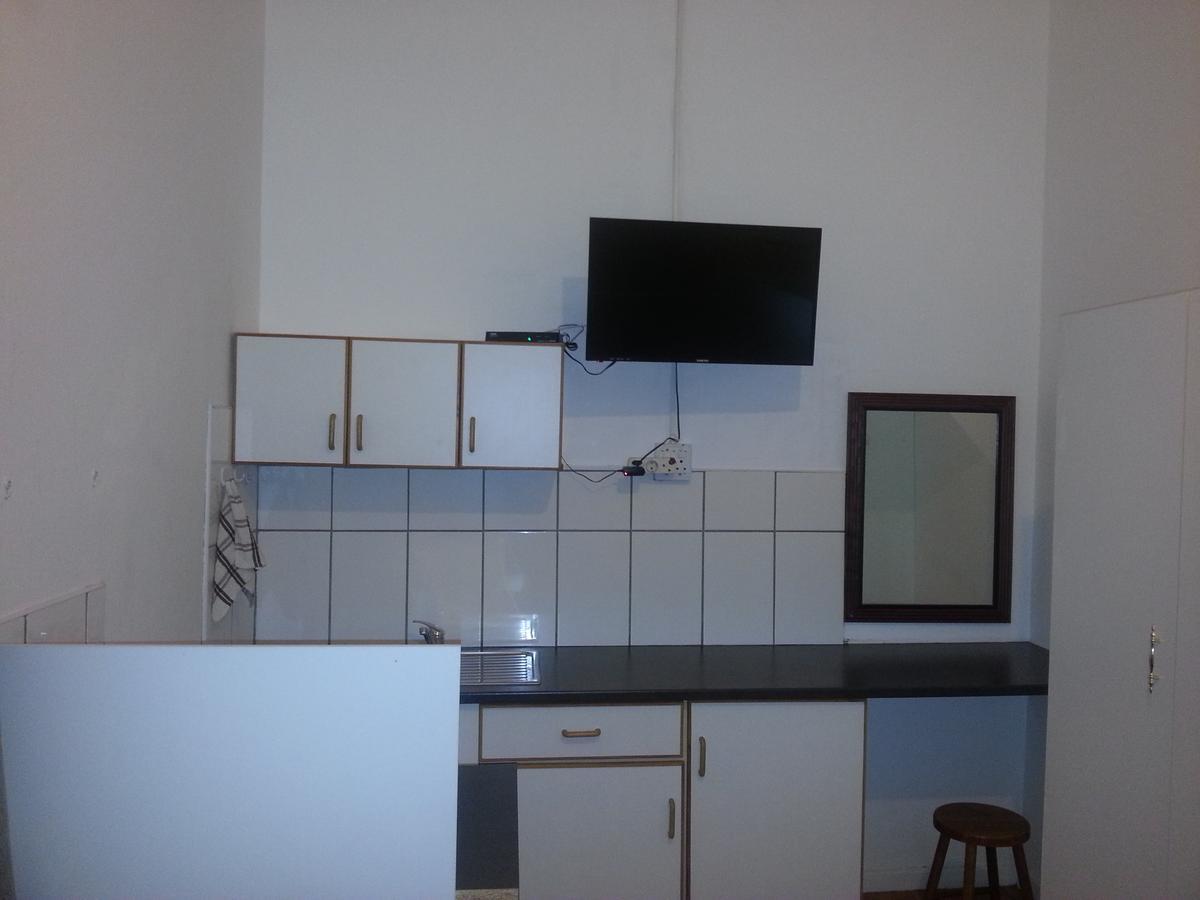 The Hexagon Wildlife Conservation Hotel Uitenhage Ngoại thất bức ảnh